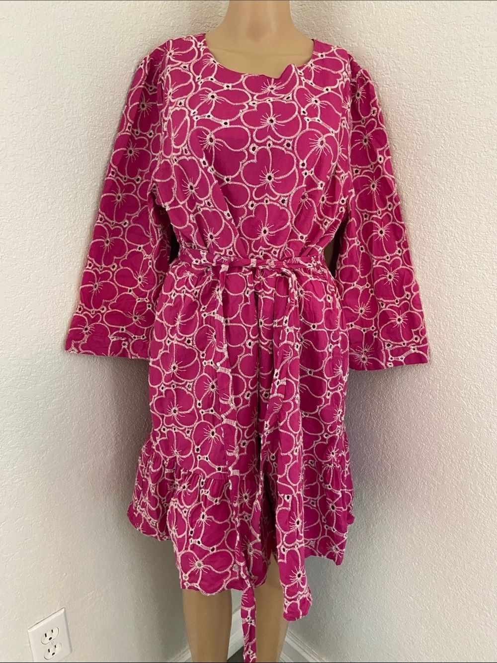 Draper James Magenta cotton Embroidered Dress 2 side pockets XL